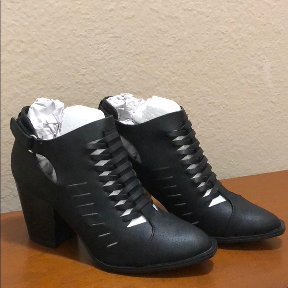 Bootie - Picture 3 of 8